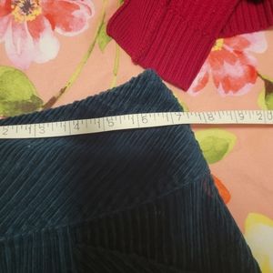 Courdroy mini skirt VEUC